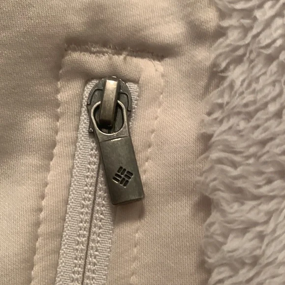 Off White Columbia Jacket - Picture 5 of 11